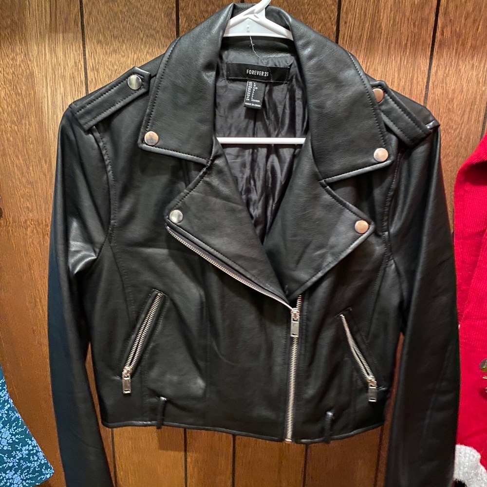 Forever 21 Cropped Leather Jacket
